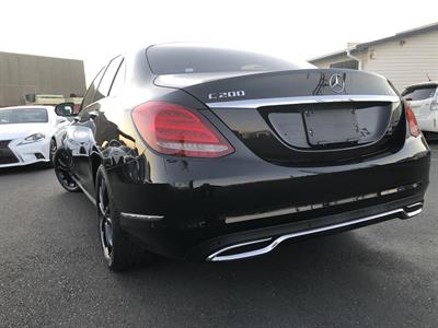 2014 Mercedes-Benz C-200 - Thumbnail
