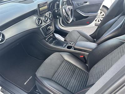 2014 Mercedes-Benz CLA-250 - Thumbnail